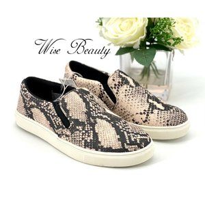 NEW Womens Reese Memory Foam Sneaker Sz 6 Casual Shoe Gray Snake Print A New Day